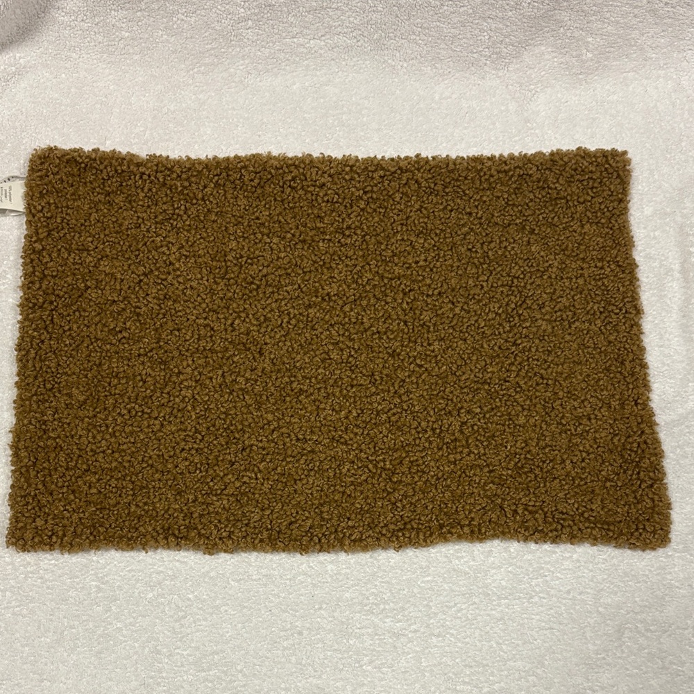 NEW Pottery Barn Cozy Faux Fur Teddy kitchen Placemat Tobacco 14 x 20